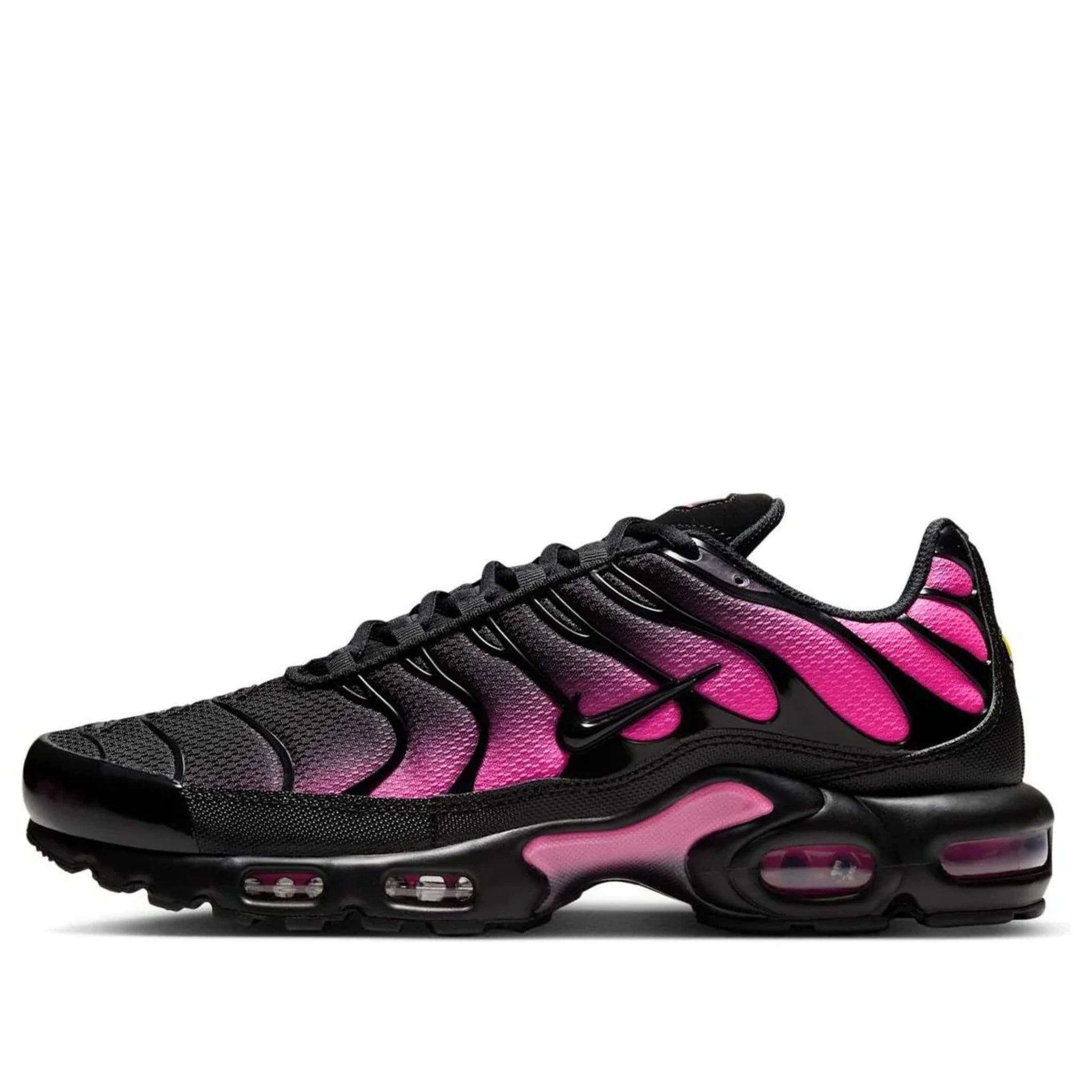 Nike Air Max Plus TN Black Hyper Pink — hero side profile | Urban Kinetic Wear UK